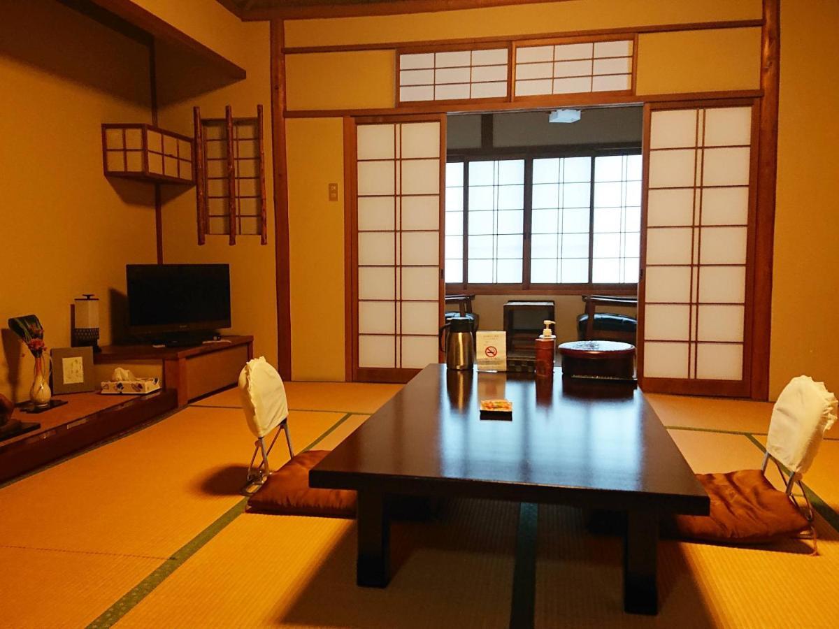料理旅館 霞月 舞鶴市 エクステリア 写真